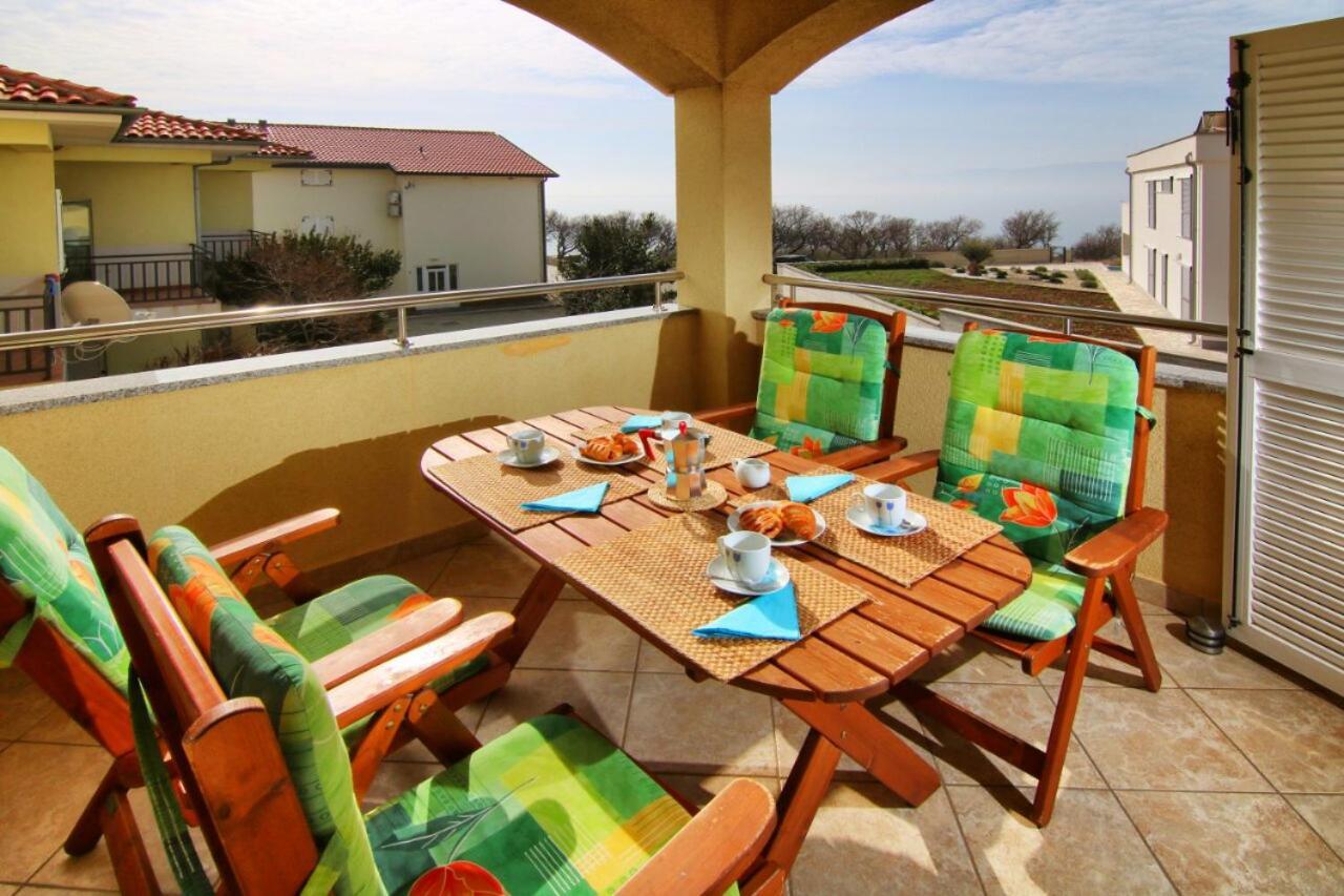 Apartman Eli Smokvica Klenovica Bagian luar foto